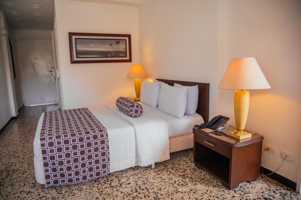 Hotel Tequendama Inn Estacion Buenaventura Buitenkant foto